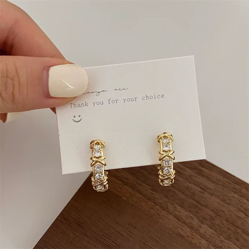 Vintage CC Design Stud Earrings for Women Korean Fashion X Cross Zircon Earring Engagement Jewelry Gifts Wholesale
